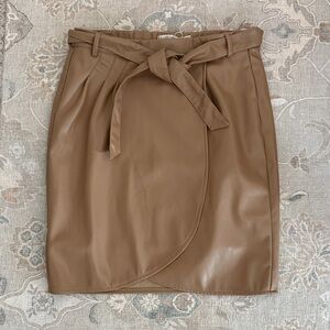 ESQUALO Elegant Brown Faux Leather Skirt sz 10